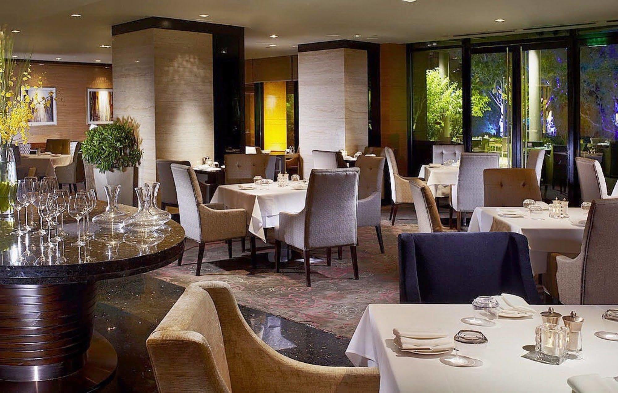 Oakwood 5*