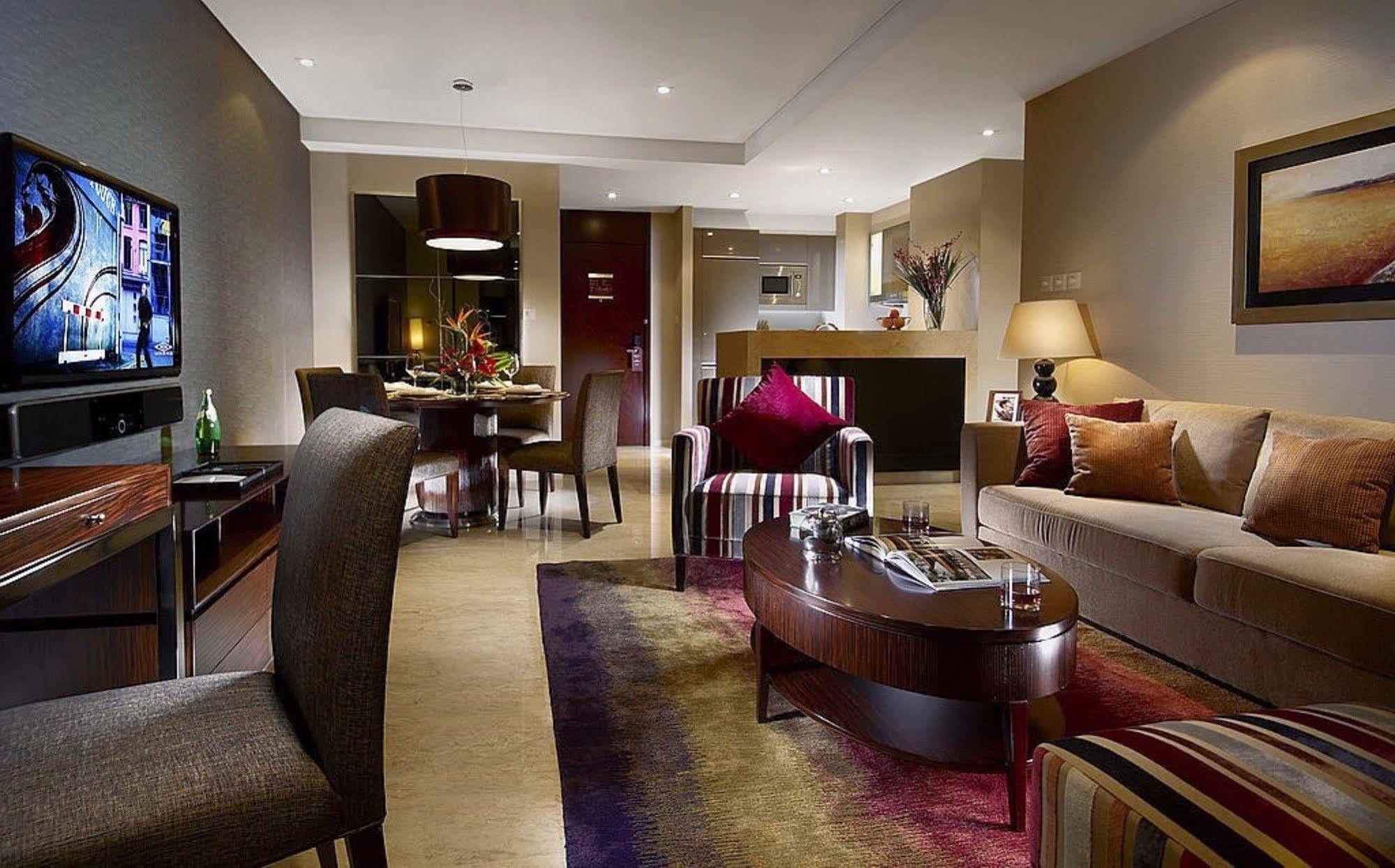 Aparthotel Oakwood 5*